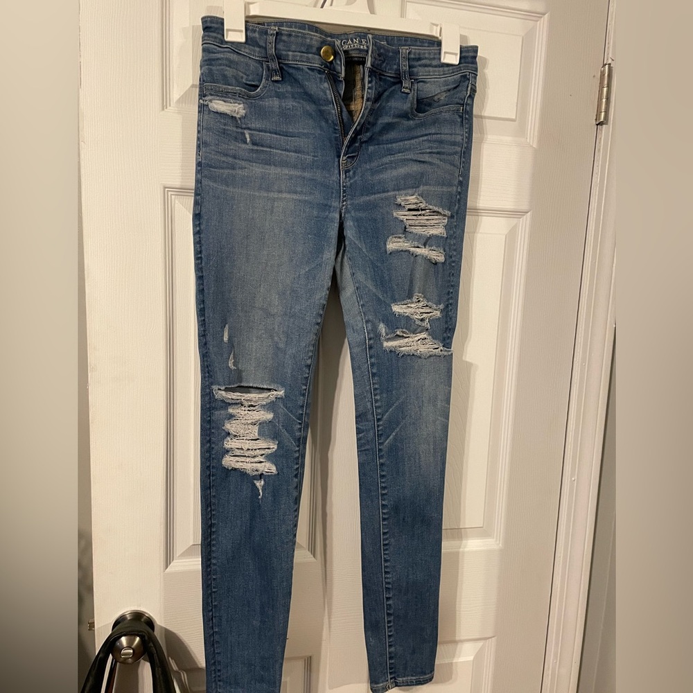American Eagle, distressed jegging